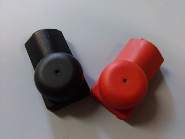 Polabdeckung bis 40A Batterien